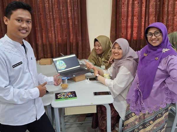 BIOSFERA: Bertumbuh Bersama, Menginspirasi Kehidupan
